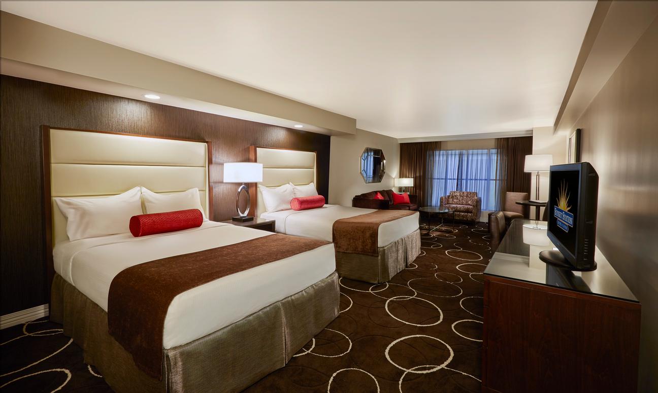 Luxury King Suite