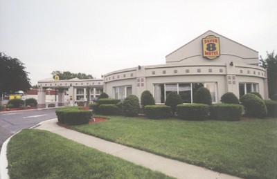 Super 8 Motel Milford - 