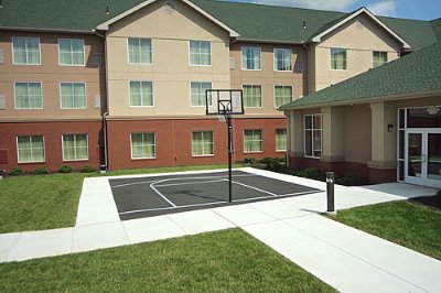Homewood Suites by Hilton Lancaster - Outdoor Basketball Court