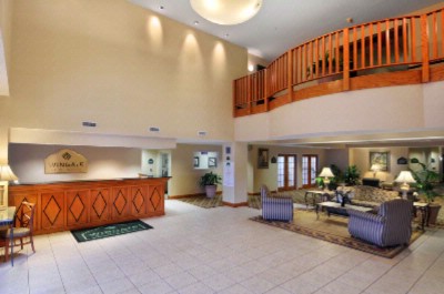 Wingate by Wyndham Dfw North - Lobby