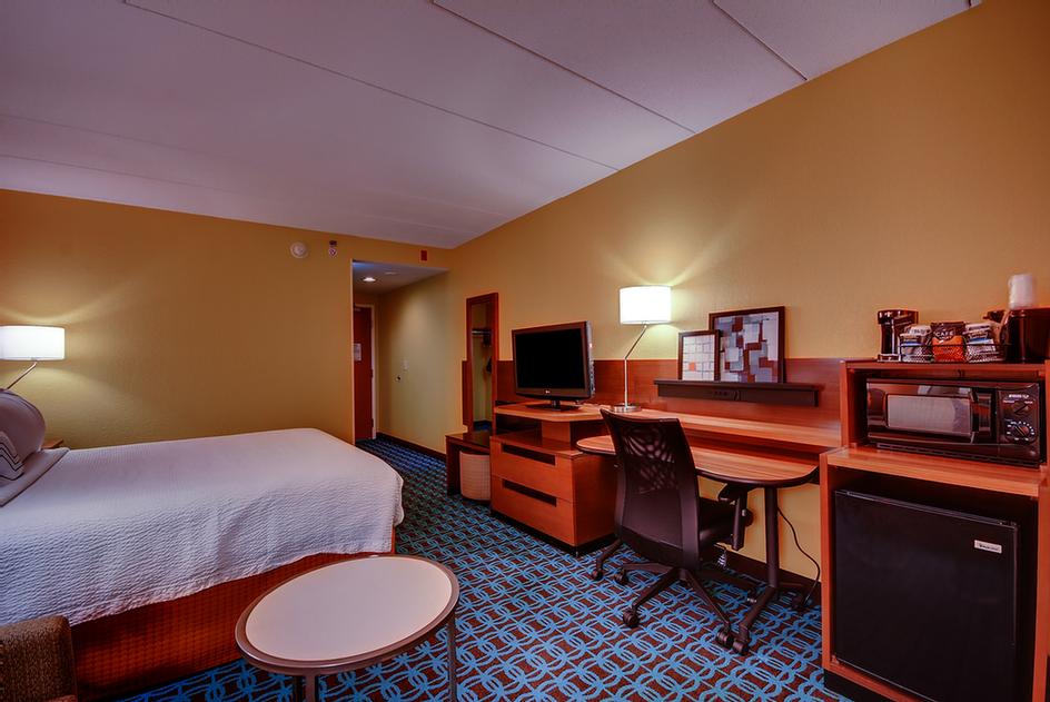 Fairfield Inn by Marriott - 
