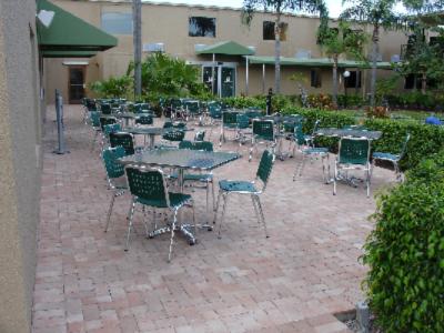 Restaurant Patio