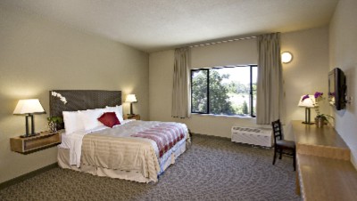 Gaia Anderson Hotel Suite Room