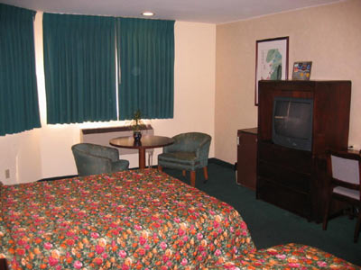 Best Western Dragon Gate Inn - Room