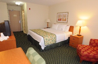 Marriott Faifield Inn Pensacola - 