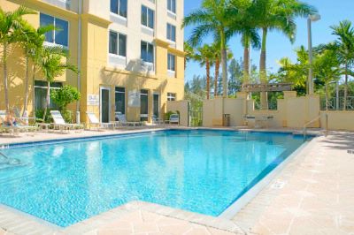 Hilton Garden Inn Fort Lauderdale / Hollywood Airp - 
