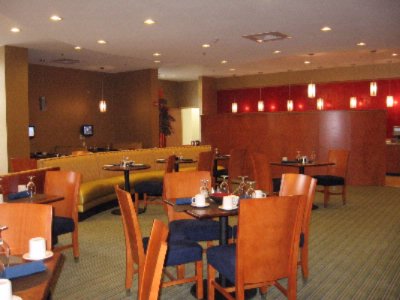 Holiday Inn Petersburg North Fortlee - Onsite 401 Bistro And Bar Restaurant