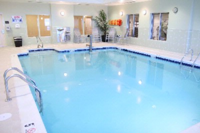 Holiday Inn Petersburg North Fortlee - Indoor Heated Pool