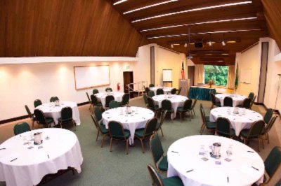 Talaris Conference Center - Cedar Meeting Room