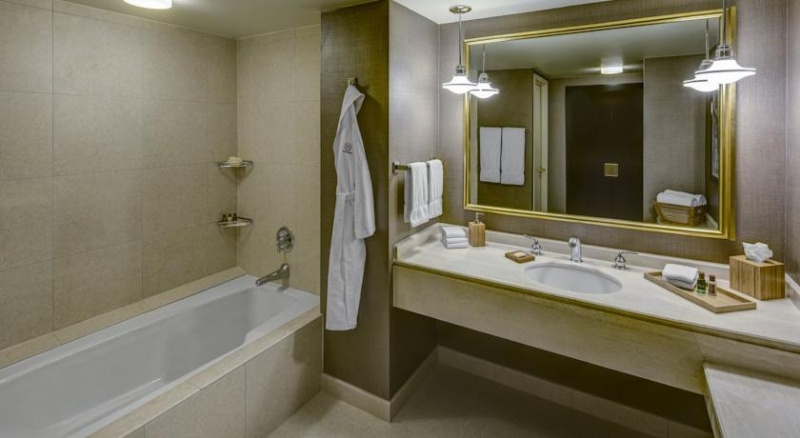 Hyatt on Capitol Square - 
