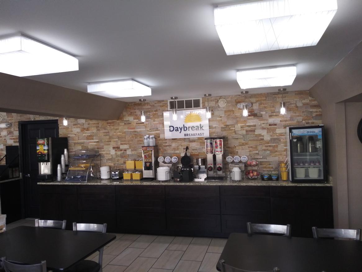 Breakfast Room