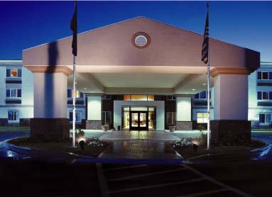 Holiday Inn Express - 