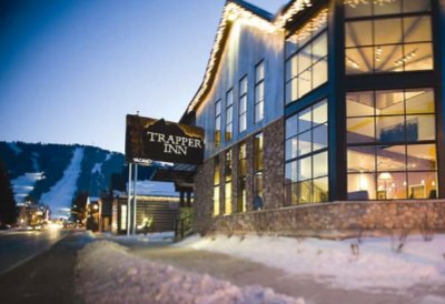 The Lexington at Jh / Trapper Inn & Suites - 
