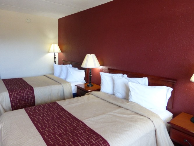 Welcome To The Days Inn Kenly