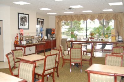 Hampton Inn Ocala - Breakfast