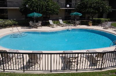 Hampton Inn Ocala - Outdoor Heated Pool