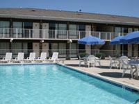 Atlantic Inn Swimming Pool