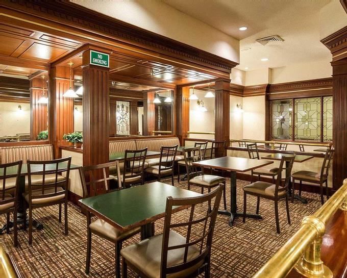 Best Western Coliseum Inn & Suites - Bar