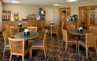 Guesthouse Intl. Inn & Suites Music Valley - 