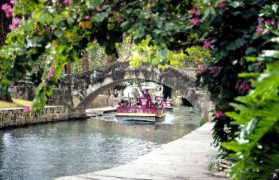 Marriott Riverwalk - 