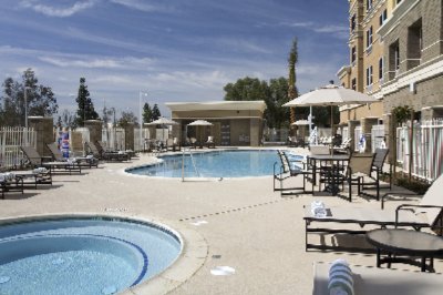 Holiday Inn Ontario Airport - Pool And Spa Area