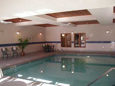 Country Inn & Suites St. Paul South