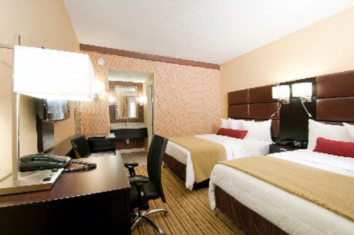 King Bedded Room W/refrig & Microwave