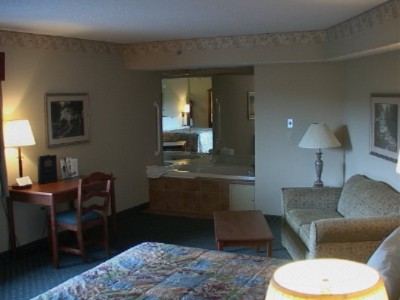 Americinn - Jacuzzi Suite