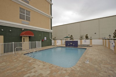 Best Western Tampa Airport Inn & Suites - 