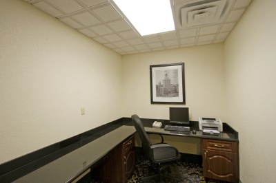 Best Western Tampa Airport Inn & Suites - 