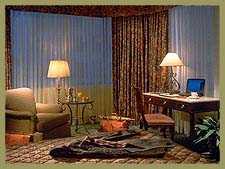 Omni Richmond Hotel - 