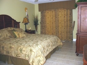 Island Echos - Master Bedroom