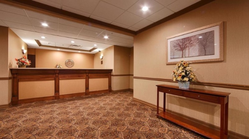 2 Queen Bedroom