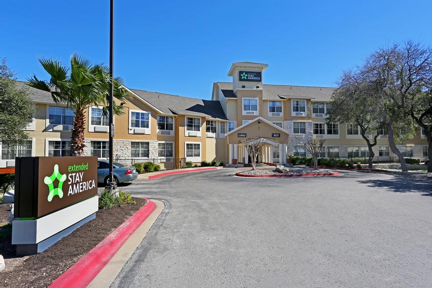 Extended Stay Deluxe Austin North Central - 