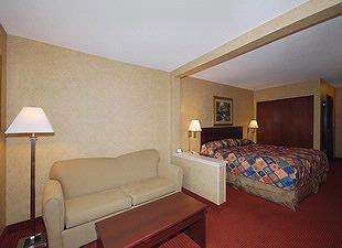 55 South Inn & Suites - 
