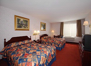 55 South Inn & Suites - 