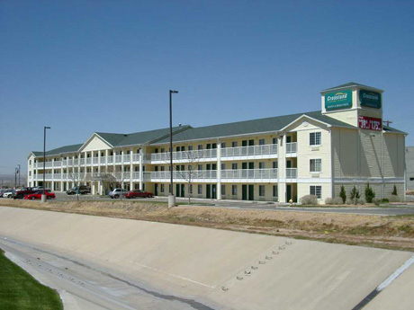 Crossland Albuquerque Northeast - 
