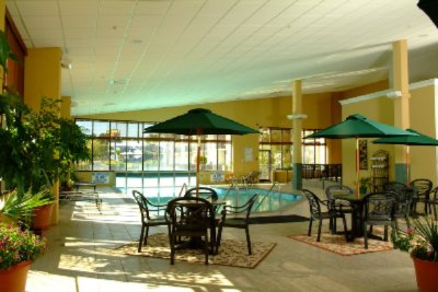 Holiday Inn West on the Waterway - Inside Pool Area