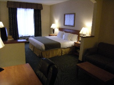 King Bed Suite
