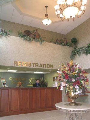 Comfort Suites Lobby/reception Area