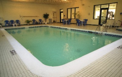 Days Inn & Suites - 