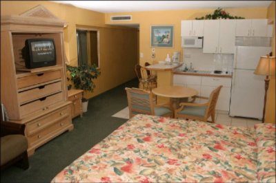 Hawaiian Inn & Suites - Studio Suite