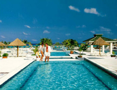 Hilton Cancun Beach & Golf Resort - 