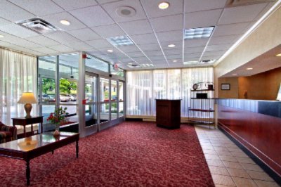 Ramada Hotel & Conference Center York Pa - 