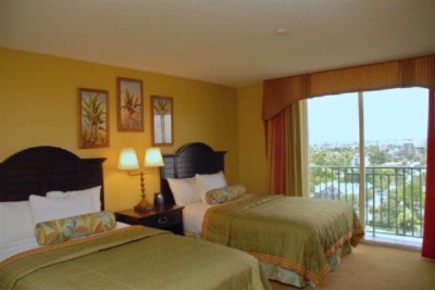 Embassy Suites Fort Lauderdale - Double Bedded Suite