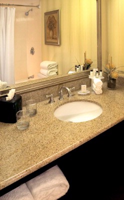 Embassy Suites Fort Lauderdale - Bathroom Vanity