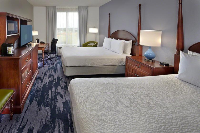 Summerplace Inn - Complimentary Breakfast