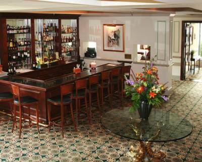 The Dunhill Hotel - Lobby And Bar