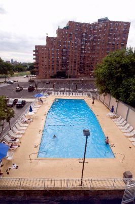 Best Western Center City Hotel - Olympic Outdoor Pool