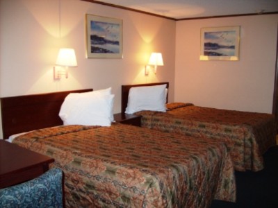 Knights Inn Columbus East - 